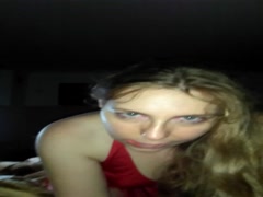 Moja devojka pusacica, obozava ga u svojim ustima