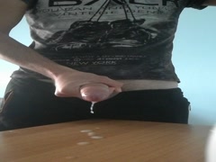 Malo drkanja kite i svršavanje